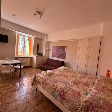 Monolocali Da Vinci 3* Фальконара-Мариттима